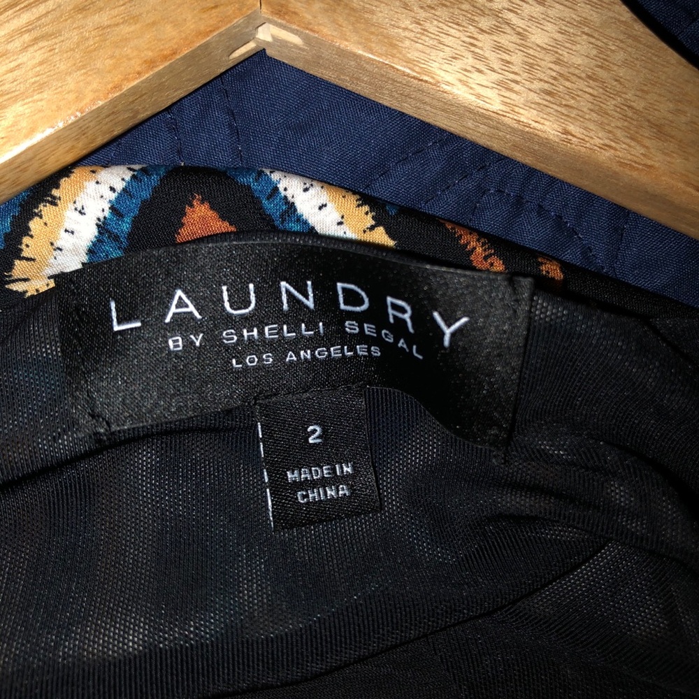 Laundry by Shelli Segal Mini - Picture 12 of 12